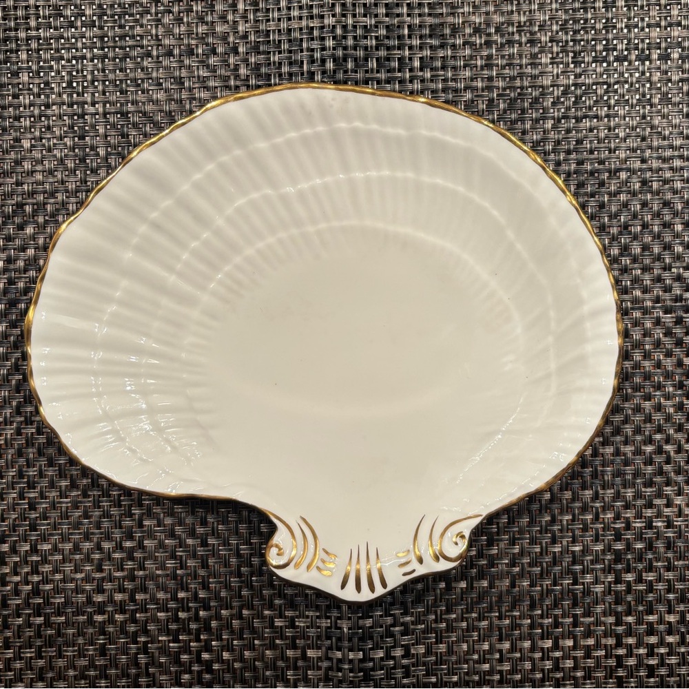 Hammersley Bone China Shell Shaped Dish